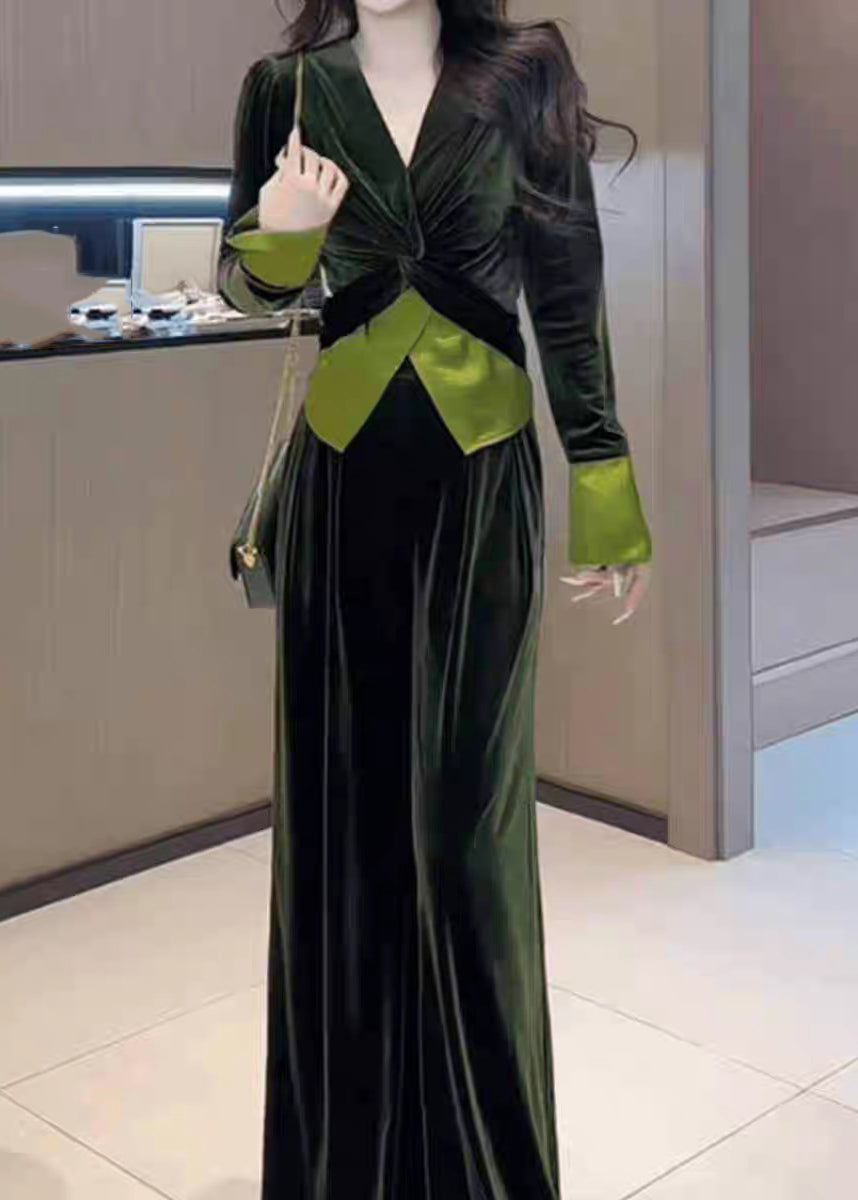 Stylish Green V Neck Cinched Top and Wide Leg Pants Silk Velvet Two Piece Set Spring