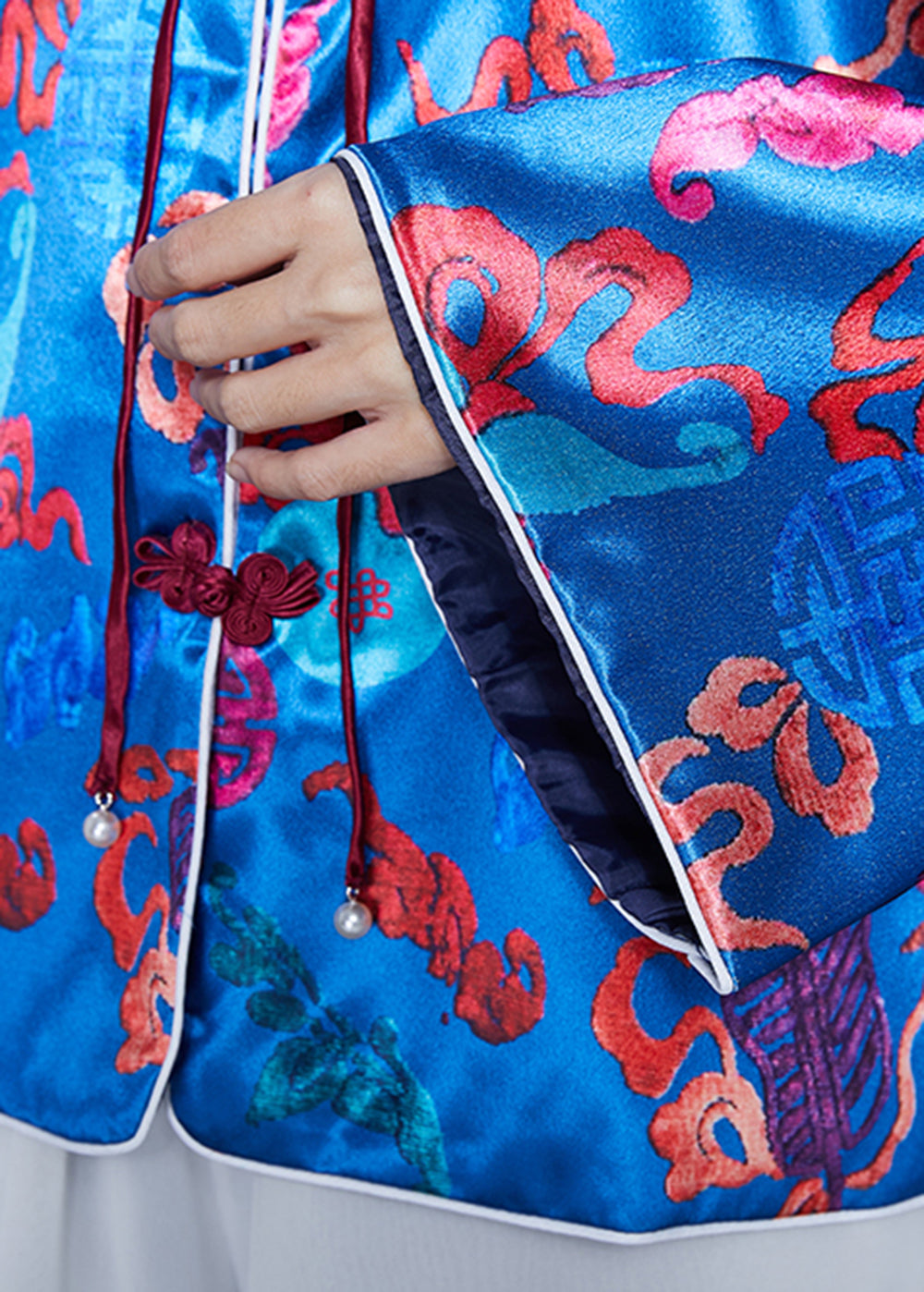 Boutique Blue Tasseled Jacquard Silk Coat Spring