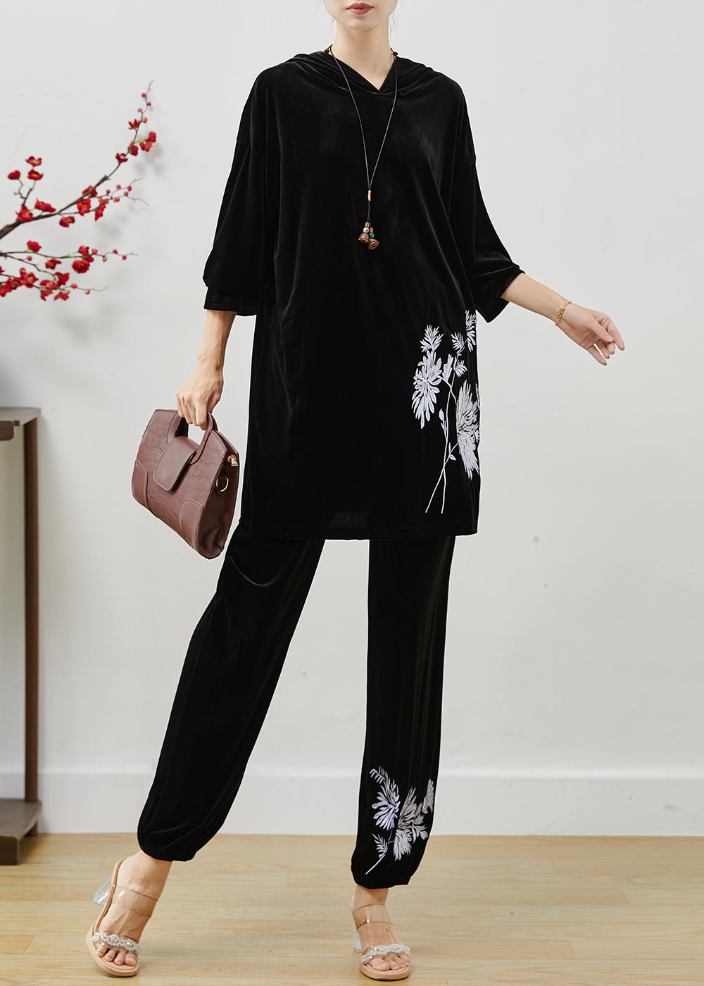 Fine Black Hooded Print Silk Velvet Two Pieces Set Spring