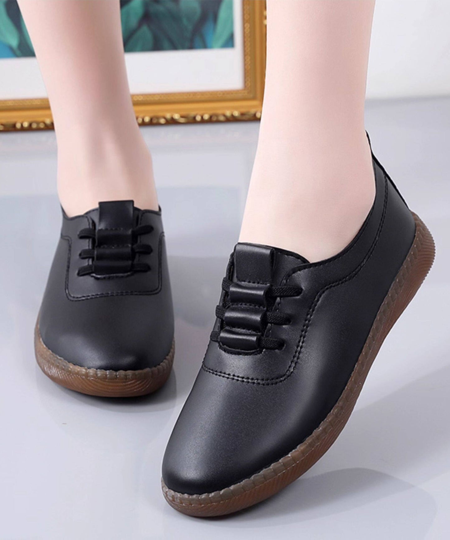 Flat Shoes for Black Cowhide Leather