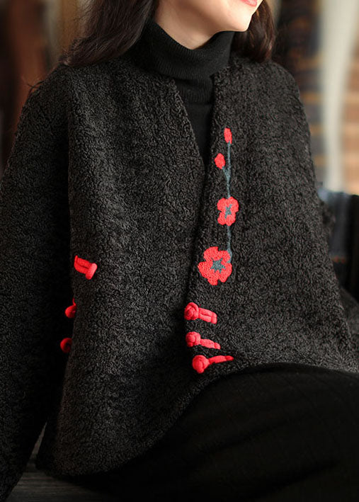 Chinese Style Black Button Embroideried Faux Fur Coats Long Sleeve