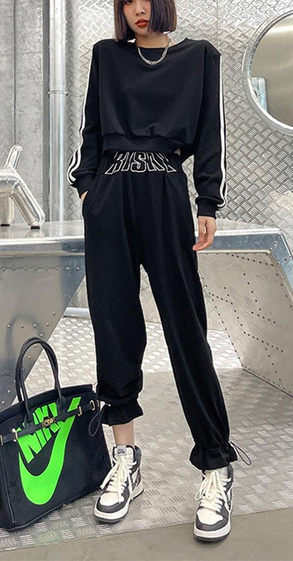 Two Piece Suit of Spring Leisure Sweater and Pants
