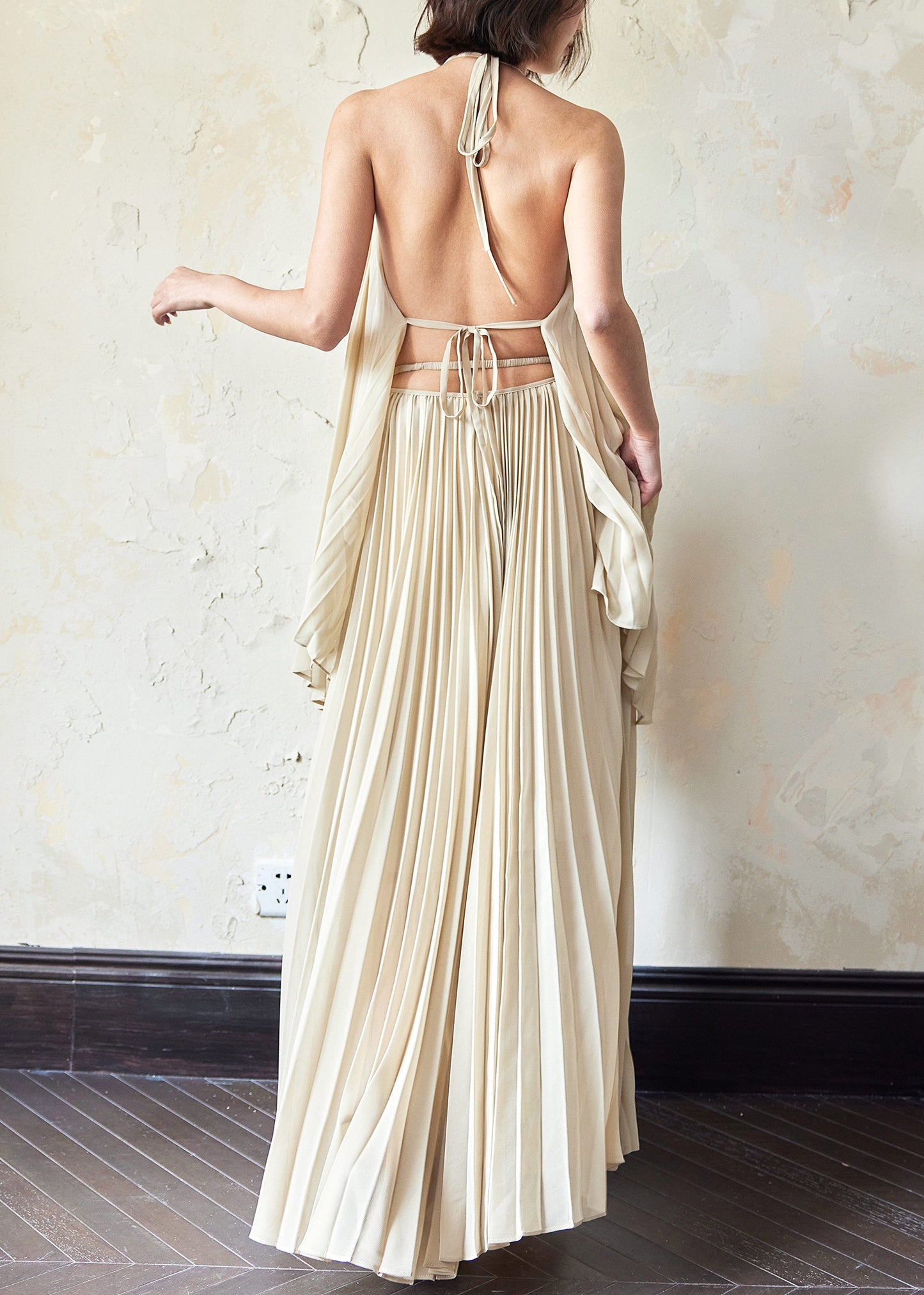 Backless Wrinkled Tops and Skirts Chiffon Two Piece Set Sleeveless