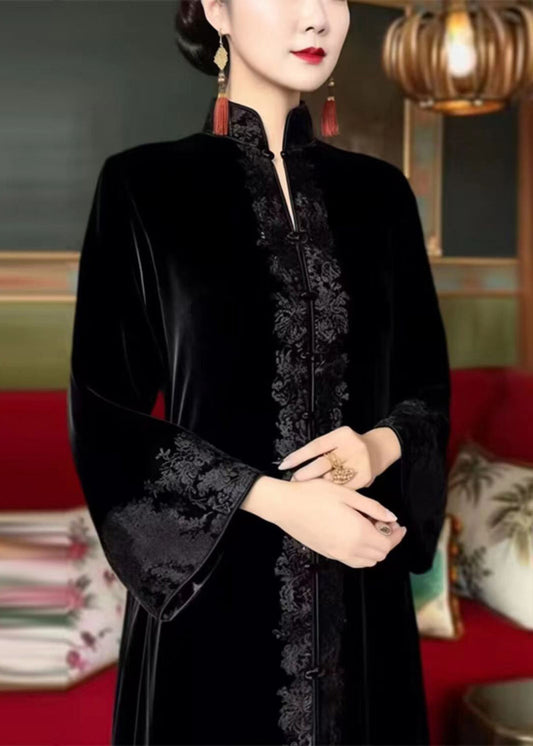 New Black Embroideried Button Fleece Silk Velour Long Dresses Flare Sleeve Fall