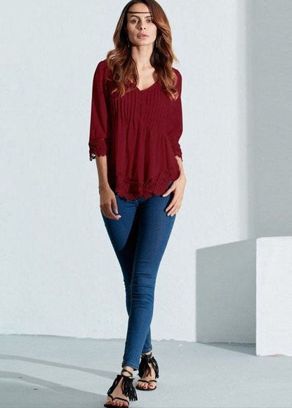 V-neck Pleated Lace Patchwork Three Quarter Sleeve Blouse