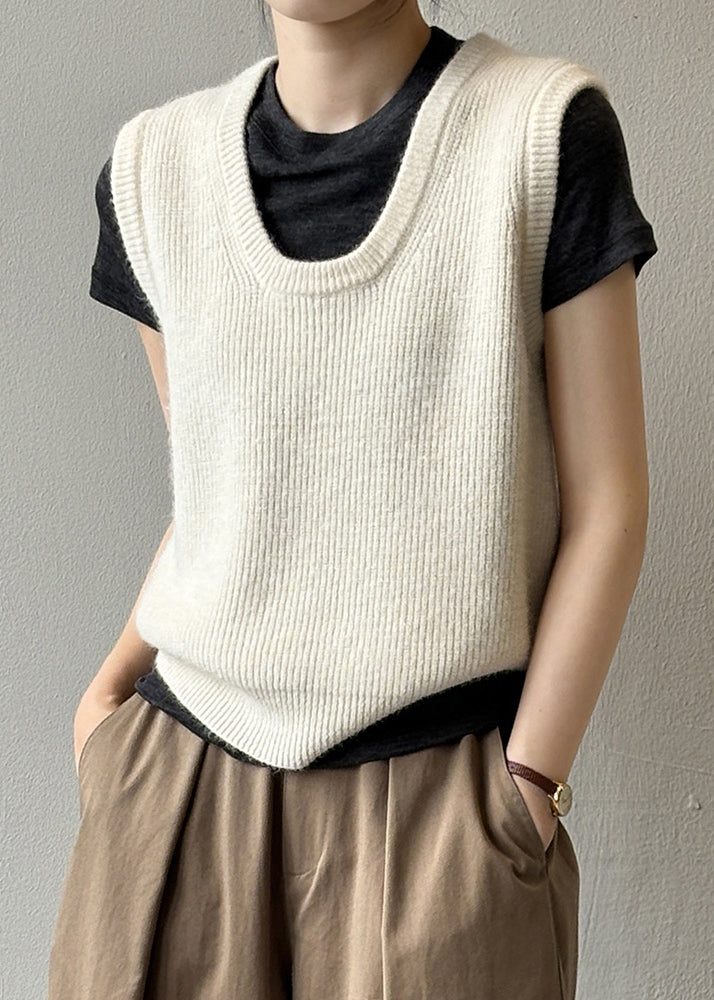 Simple Versatile Green U Neck Knitted Vest Autumn