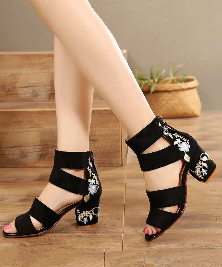 Splicing Peep Toe Chunky Sandals Black Velour Embroidery