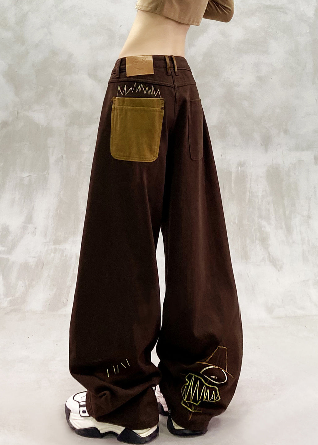 Brown Oversized Patchwork Applique Denim Pants Spring
