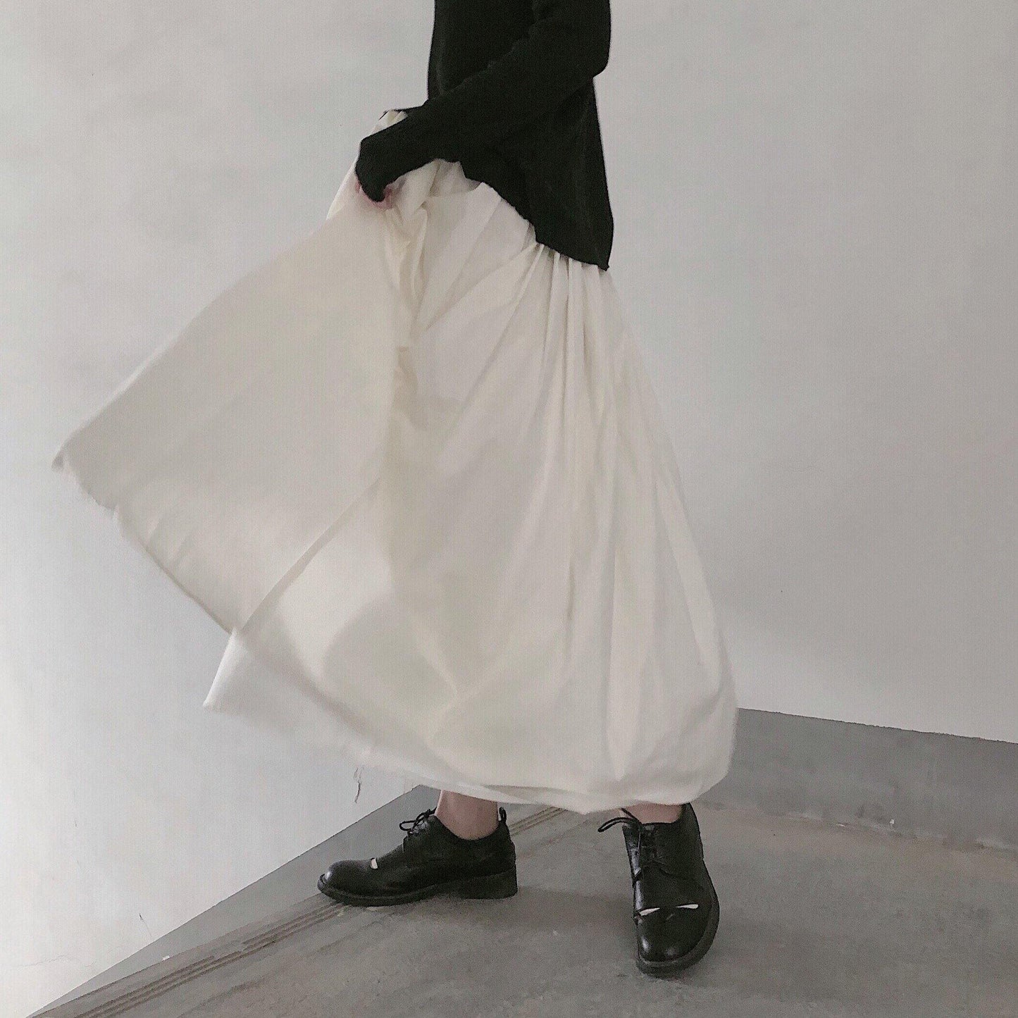 Retro Pleated Skirt White Half Skirt