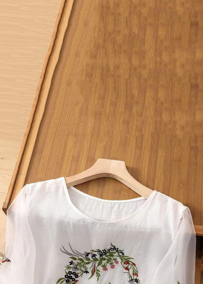White O Neck Embroideried Cotton T Shirts Summer