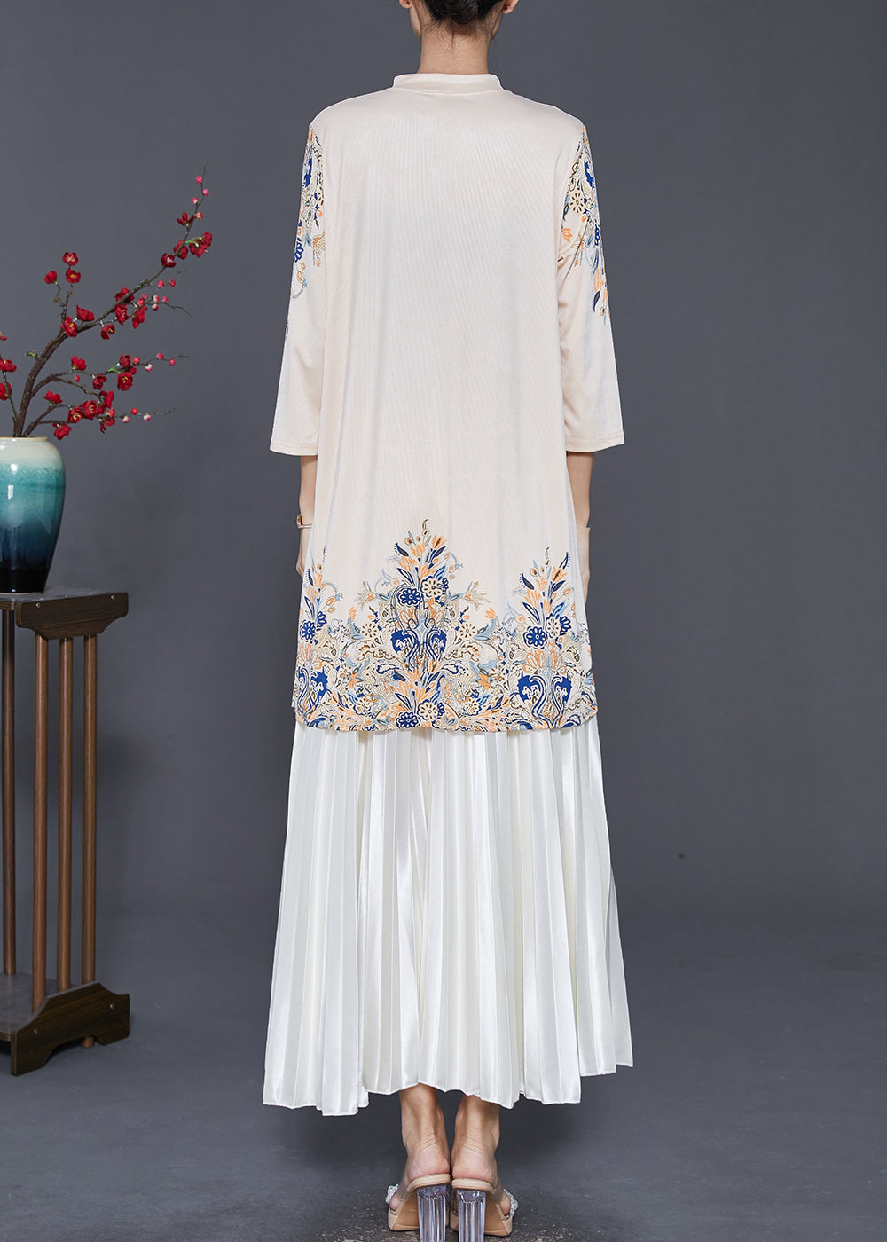 Boutique Apricot Mandarin Collar Print Silk Dress and Pleated Skirt Two Pieces Set Spring