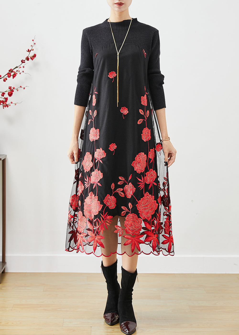 Red Silm Fit Knit Long Dress Embroideried Fall