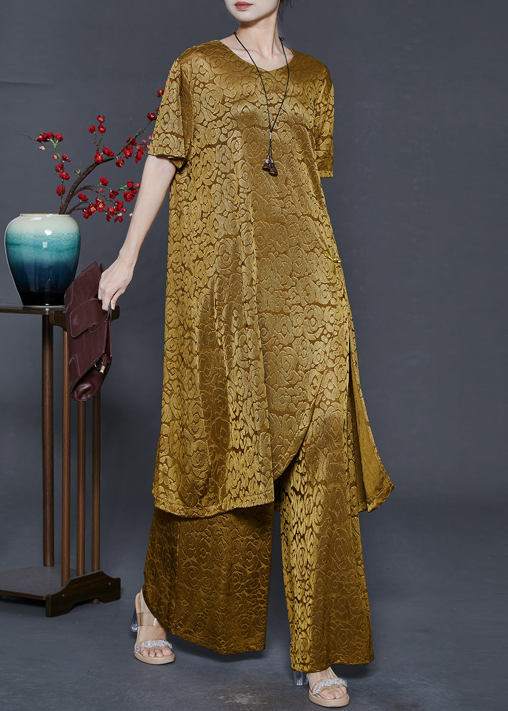 Yellow Jacquard Side Open Chinese Button Silk Sets 2 Pieces Summer