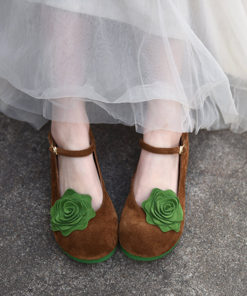 Khaki Suede Flat Shoes for Splicing Buckle Strap