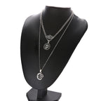 Zarte handwerkliche Halskette