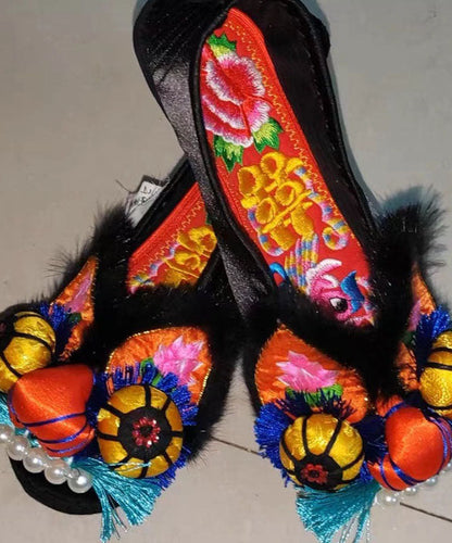 Embroideried Splicing Flat Feet Shoes Black Cotton Fabric