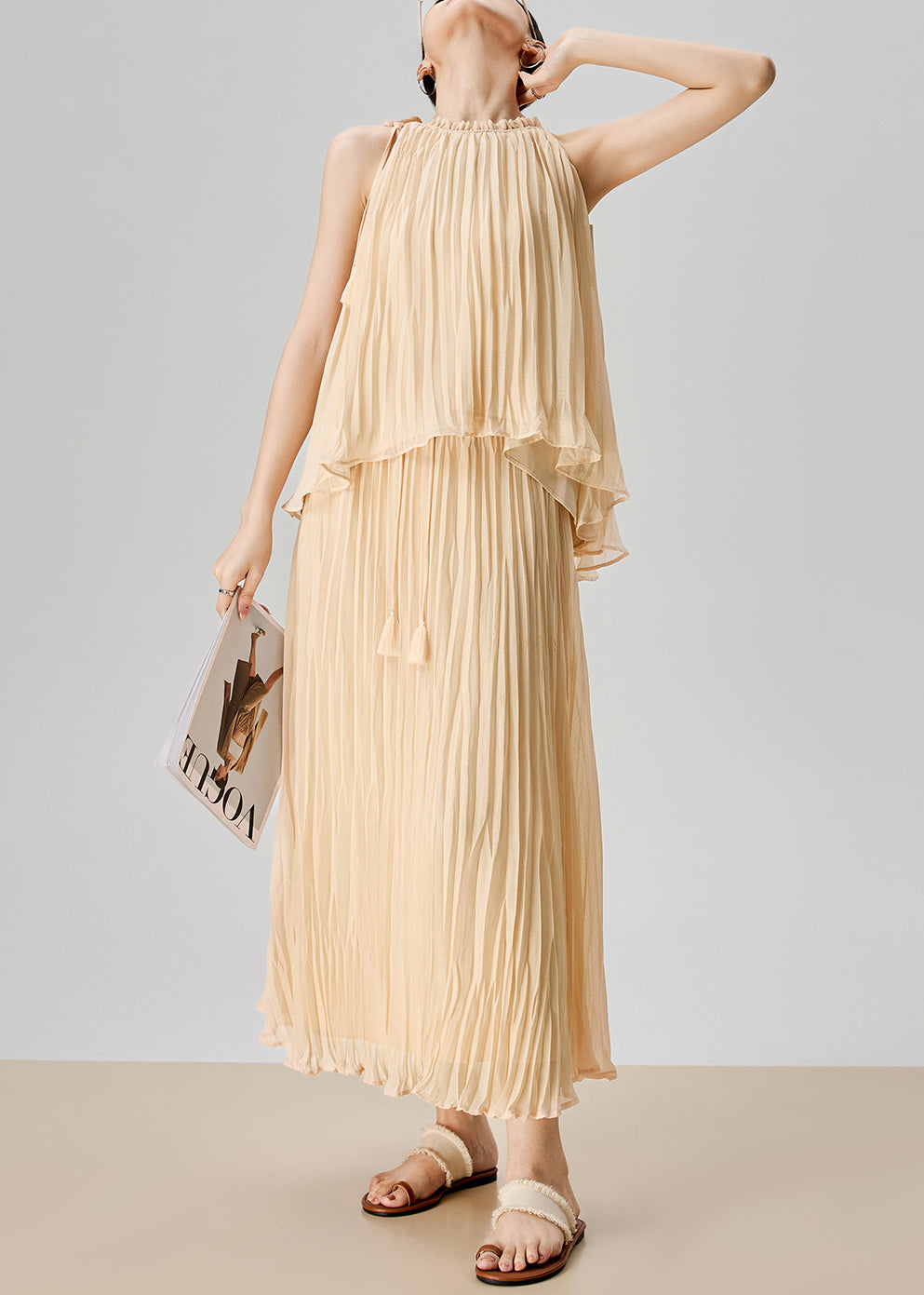 Apricot Wrinkled Tops and Skirts Chiffon Two Pieces Set Sleeveless
