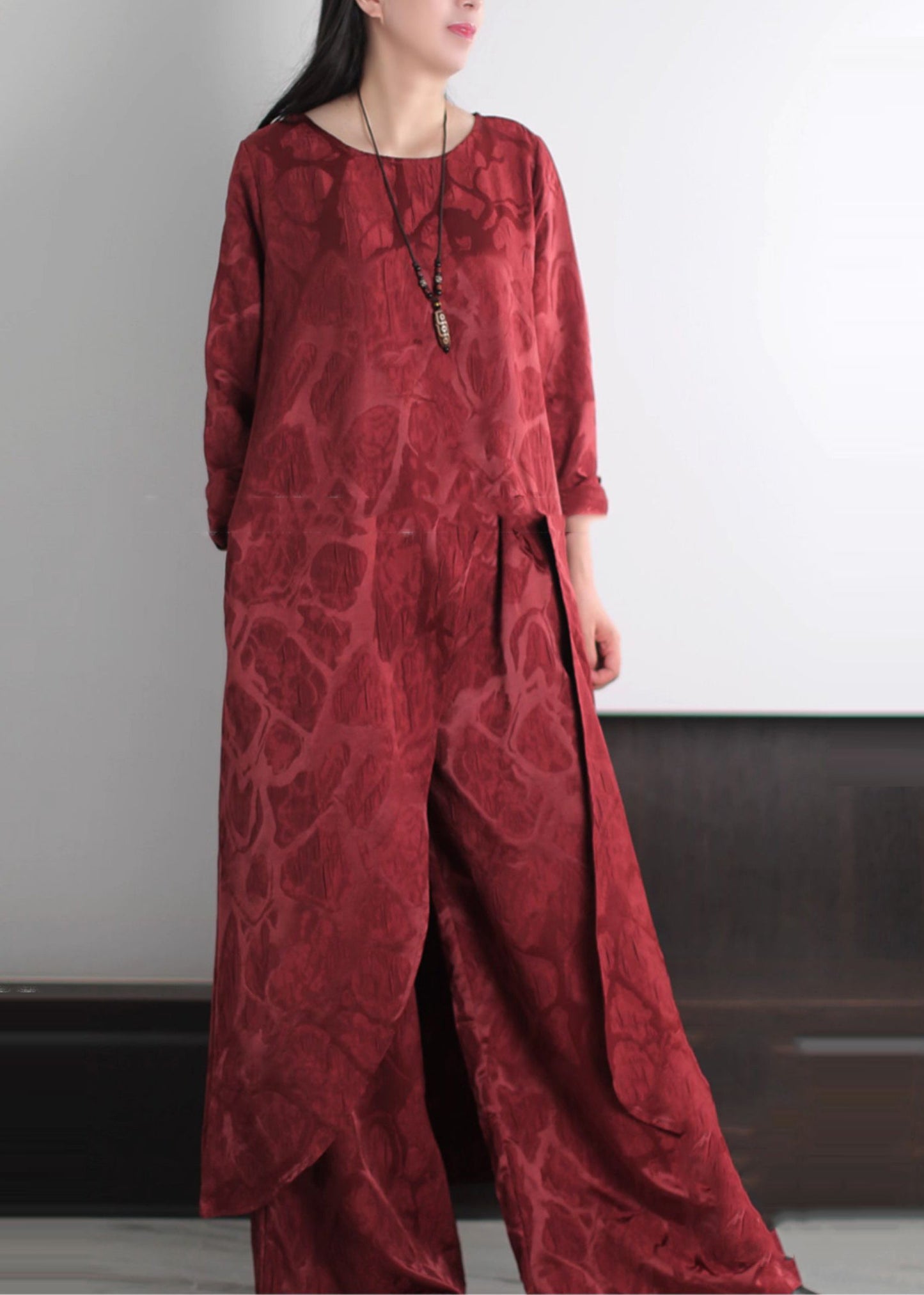 Fine Red Asymmetrical Jacquard Silk Two Pieces Set Spring