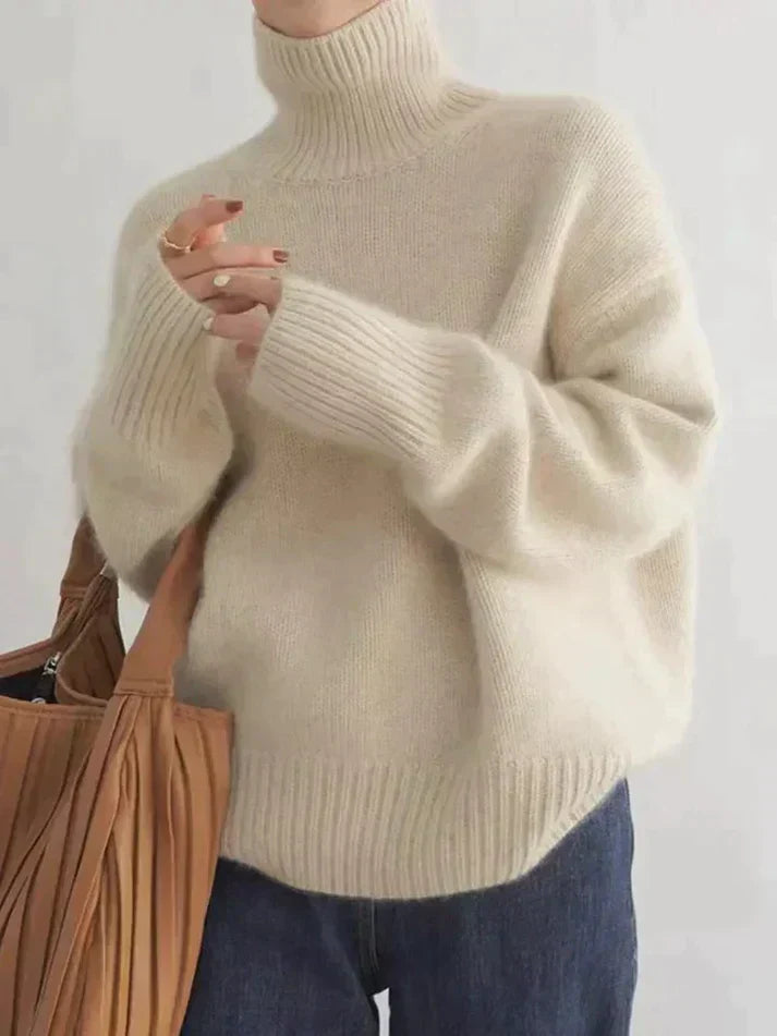 JO | Timeless and elegant sweater