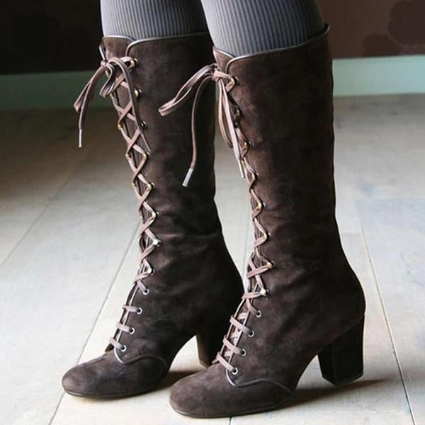 Elegant and detailed supportive boots
