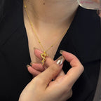 Zarte handwerkliche Halskette