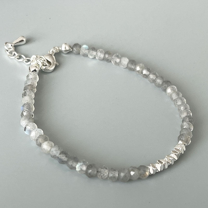 Schöne Silber Armband mit einzigartigem Stil