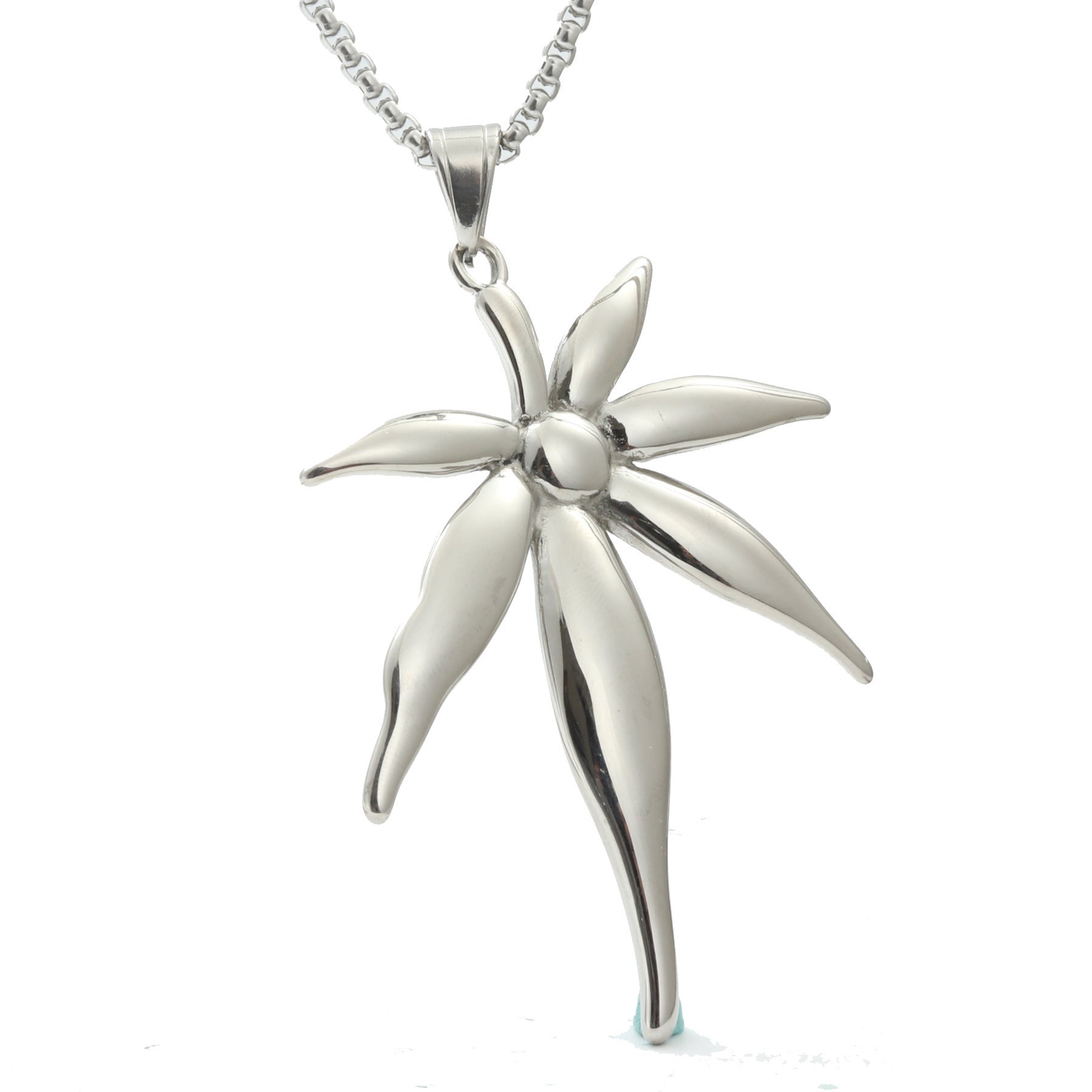 Zarte handwerkliche Halskette