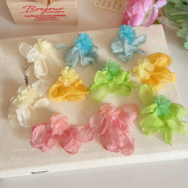 Atemberaubende Ohrring für den Alltag