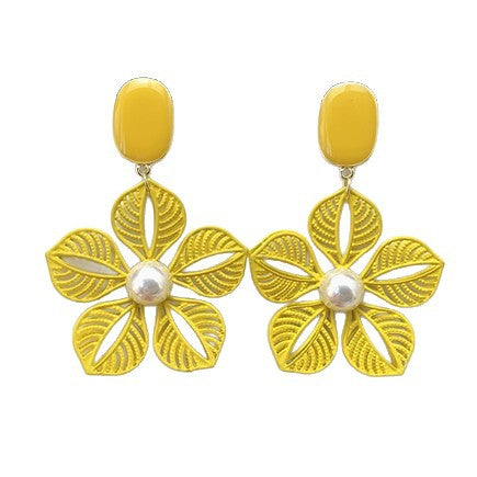 Atemberaubende Ohrring für den Alltag