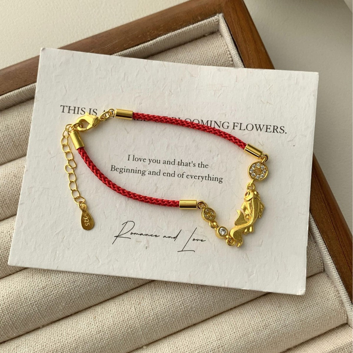 Schöne Armband mit einzigartigem Stil