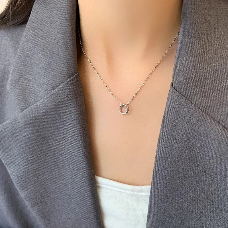 Klassische Halskette mit zeitloser Eleganz