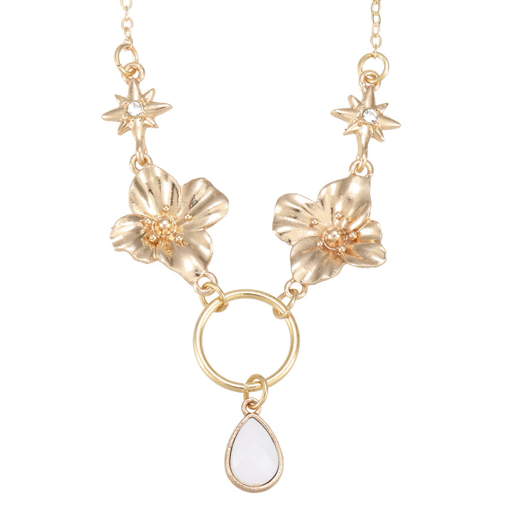 Zarte handwerkliche Halskette