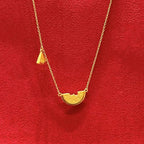 Schöne Gold Halskette mit einzigartigem Stil