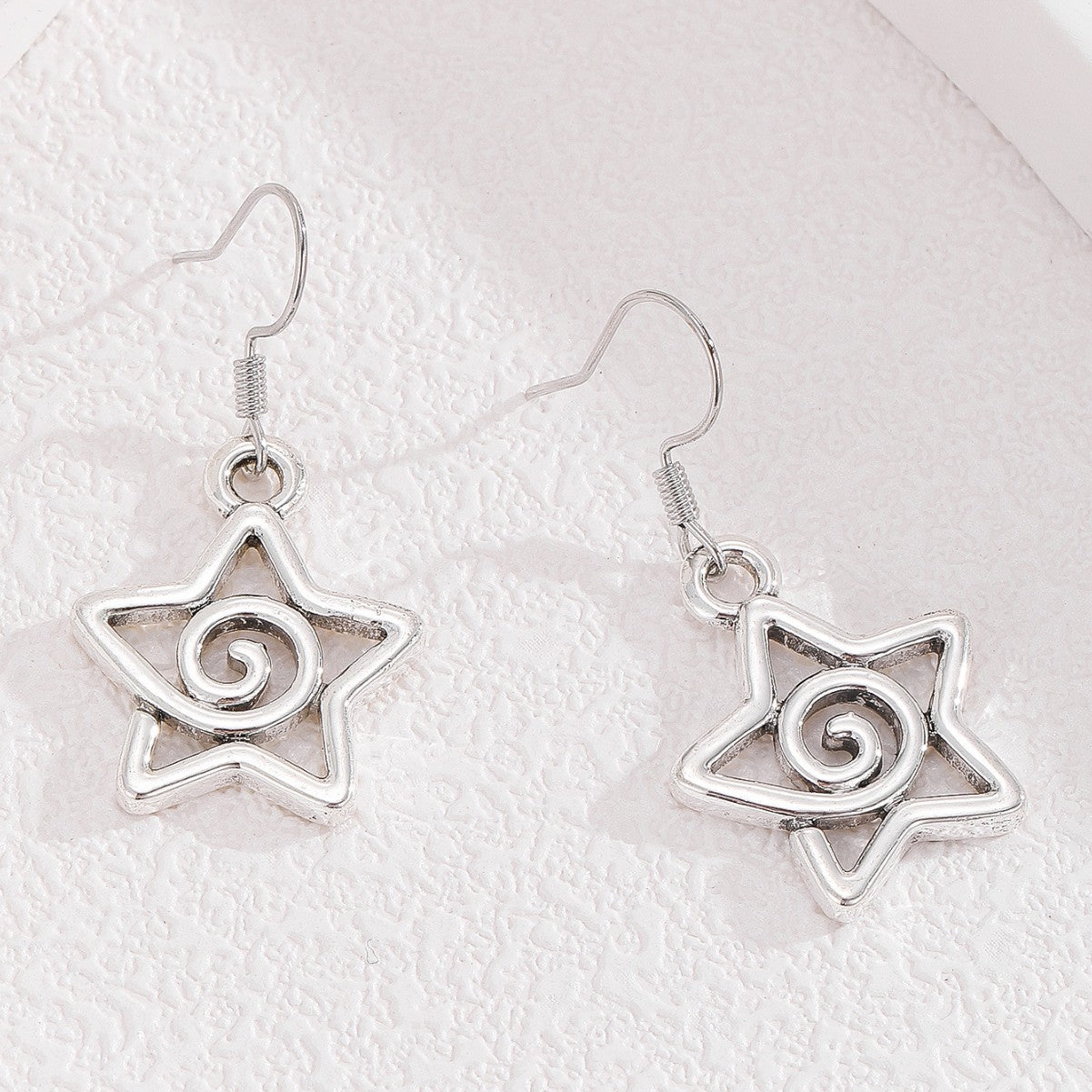 Atemberaubende Ohrring für den Alltag