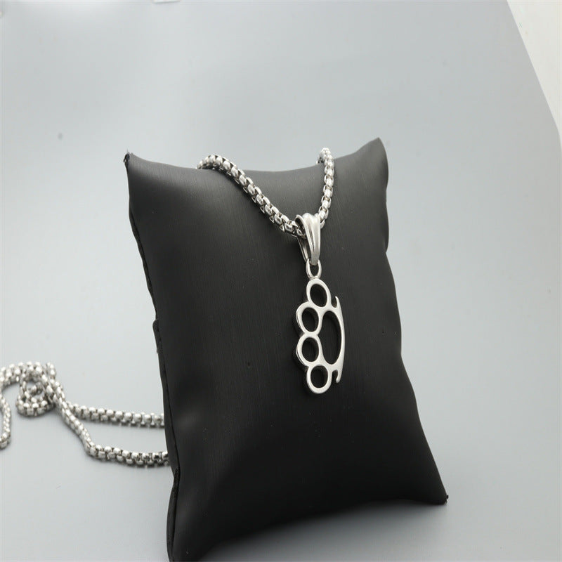 Schöne Halskette mit einzigartigem Stil