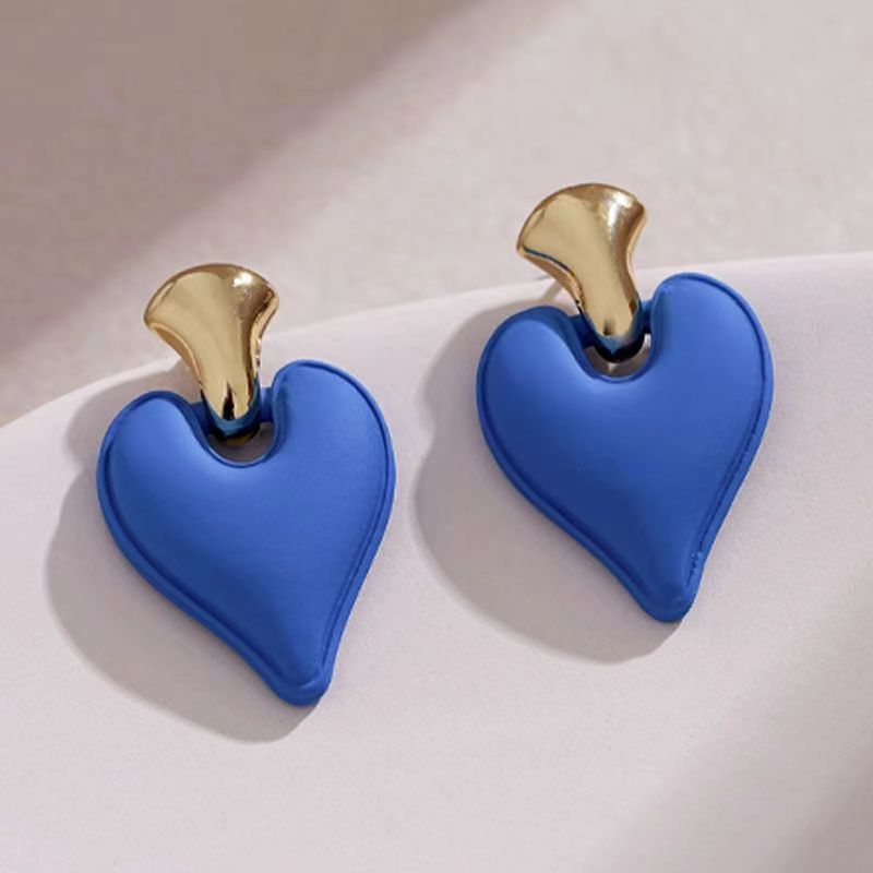 Atemberaubende Ohrring für den Alltag