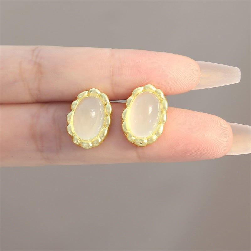 Atemberaubende Ohrring für den Alltag