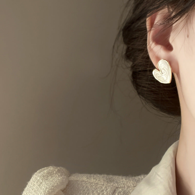 Atemberaubende Ohrring für den Alltag