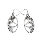 Zarte handwerkliche Ohrring