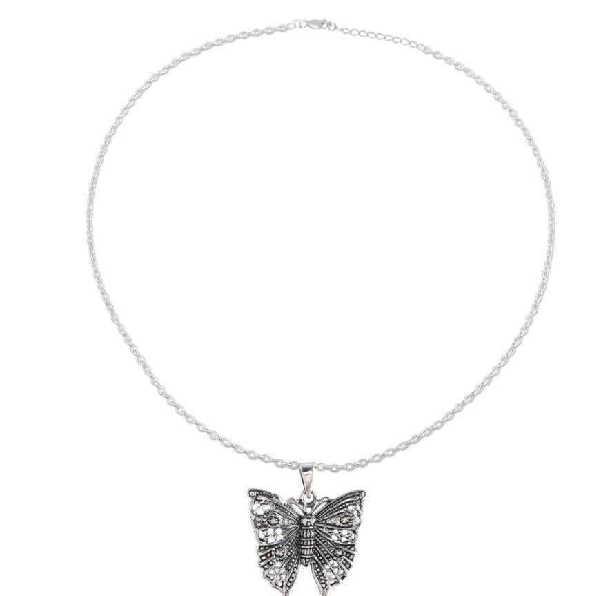 Klassische Silber Halskette mit zeitloser Eleganz