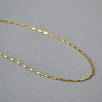 Schöne Gold Halskette mit einzigartigem Stil