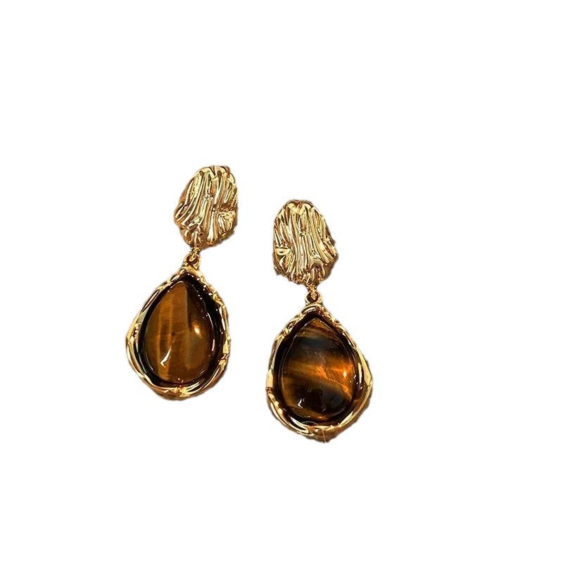 Atemberaubende Ohrring für den Alltag