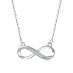 Schöne Halskette mit einzigartigem Stil