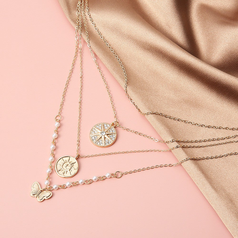 Schöne Halskette mit einzigartigem Stil