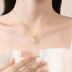 Zarte handwerkliche Halskette