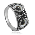 Zarte handwerkliche Ring