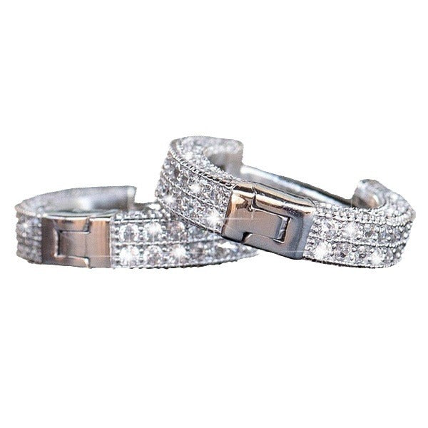 Atemberaubende Ohrring für den Alltag