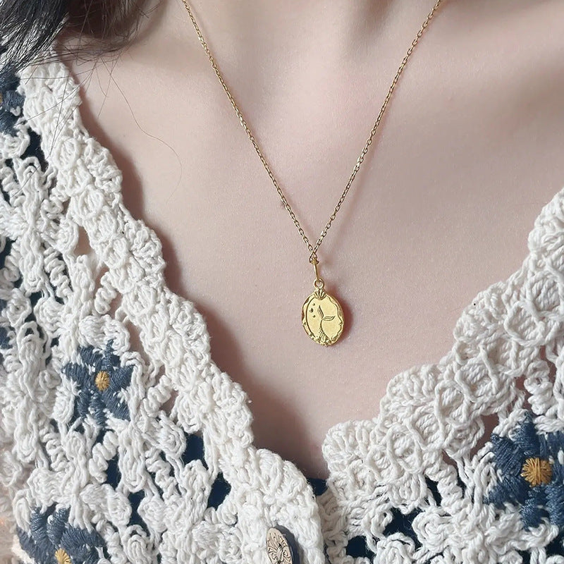 Zarte handwerkliche Halskette