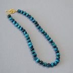 Zarte handwerkliche Halskette