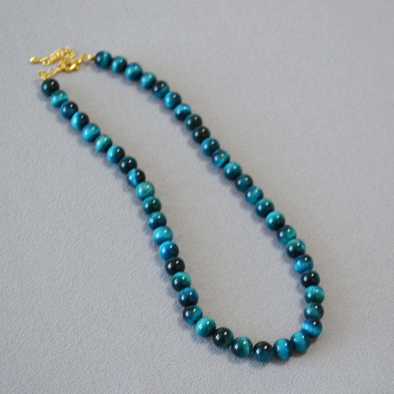 Zarte handwerkliche Halskette